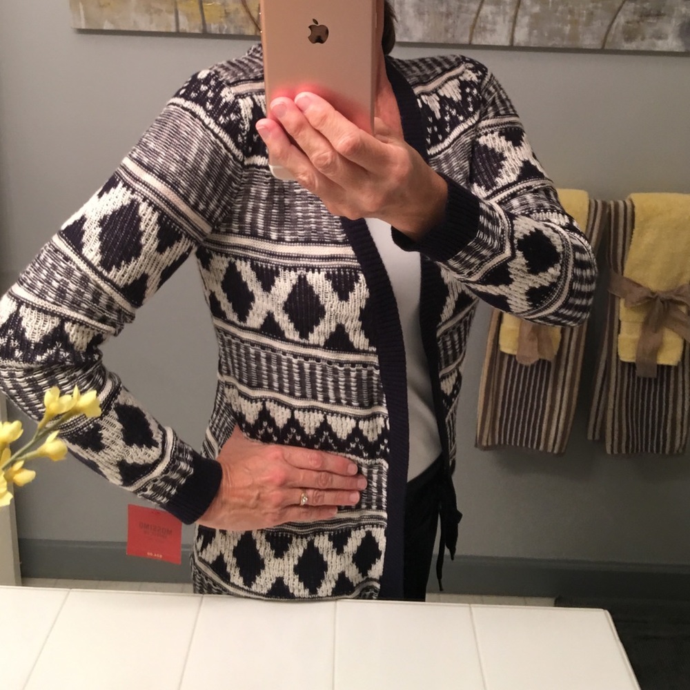 Aztec Cardigan - Picture 3 of 4
